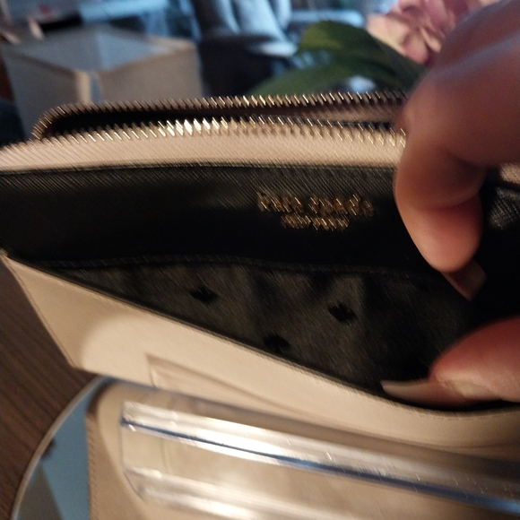 Kate Spade Long Wallet - Picture 5 of 8